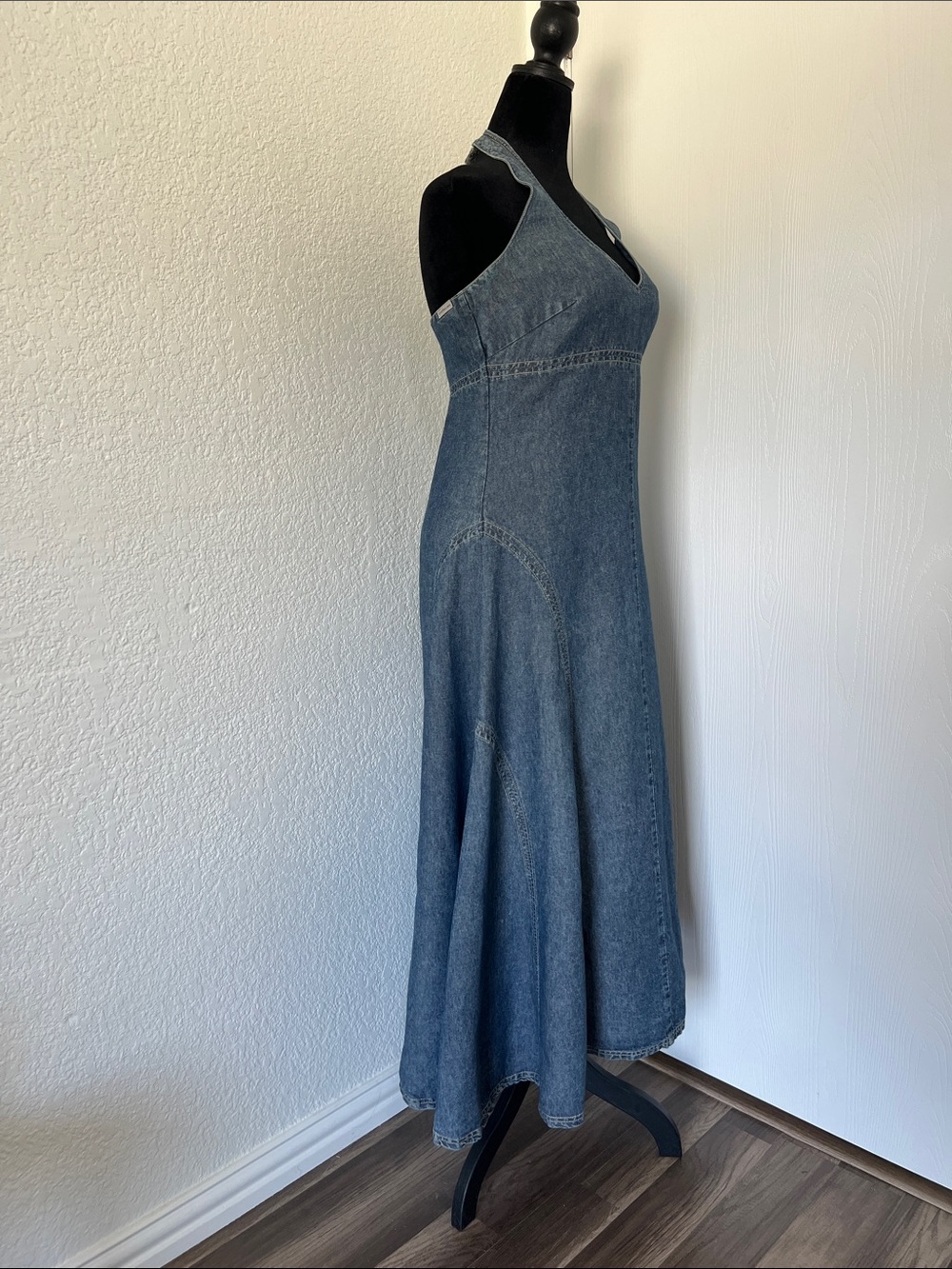Calvin Klein Blue Denim Midi Halter Dress - Picture 2 of 12